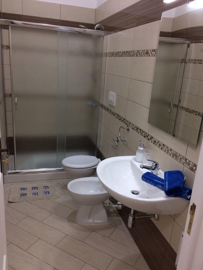 Case Vacanza Via Mozart Porto Cesareo Exterior foto
