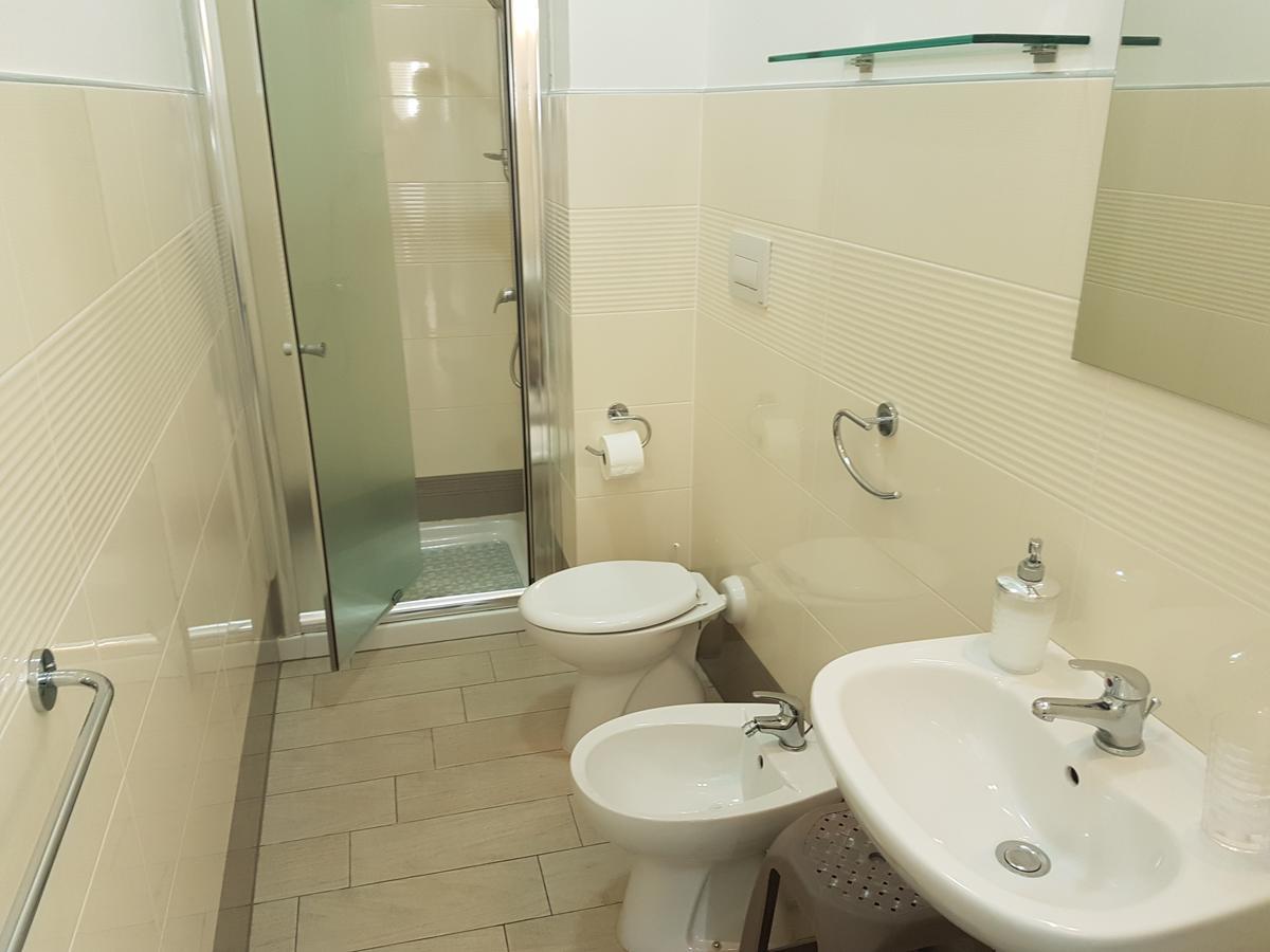 Case Vacanza Via Mozart Porto Cesareo Exterior foto